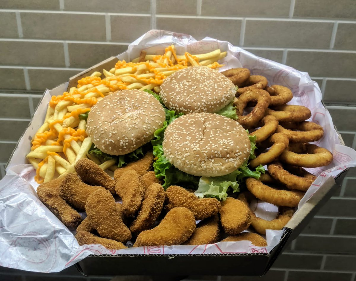 Custa 0$, divulgar o trabalho do amigo. Chama no rt!!
@bomgostopizzariach