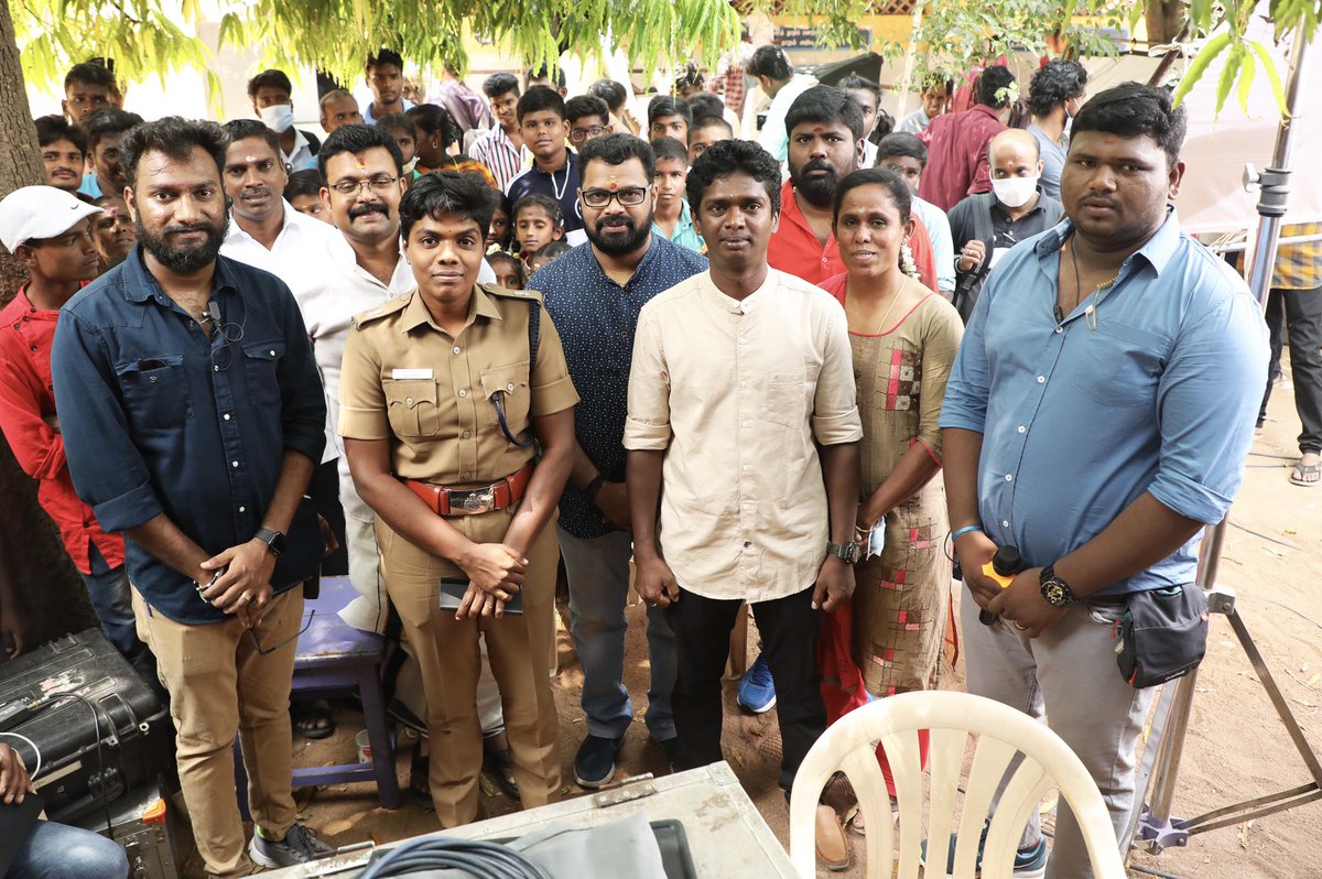 DirJayaseelan's tweet photo. #SanthiSoundarajan #TheSunlightWoman #ShootBegins

And the shoot starts for the biopic of #SanthiSoundarajan - The Sunight Woman. @888production1 @DirJayaseelan @GhibranOfficial @resulp @yugabhaarathi @Gopinathd06 @thamizh_editor @KaliPremkumar @Ponparthiban @onlynikil https://t.co/mLGFnZjMdl