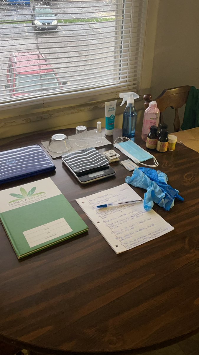 sweetthang0314's tweet image. My Little Laboratory! 🌱 I am a Botanical Formulator 🌎🥼👩🏽‍🔬 @FormulaBotanica #formulating #natural #toners #skincare #beauty #IndieApril #Entrepreneur