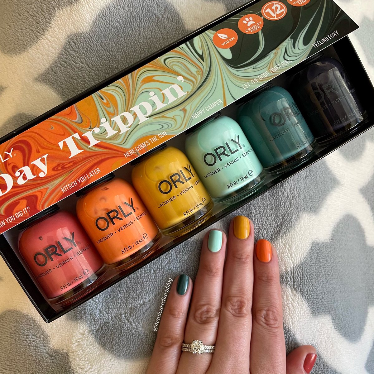 ManicureDiary's tweet photo. Here are some faves from the @Orlynails Day Trippin’ collection for spring:
🧡kitsch you later
💛here comes the sun
💚let the good times roll
💙feeling foxy
...
#manicurediary #orly #orlyspring2021 #orlydaytrippin #springnails #skittlesmani #nails #notd
https://t.co/BLBYCvIOxH https://t.co/koHb4vUEia