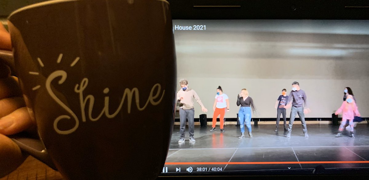 Just drinking my decaf watching these awesome <a href="/STAOakville/">STA Oakville</a> performers SHINE in our virtual coffee house! Check it out for the next hour on the STA YouTube  channel! <a href="/startcouncil1/">@startcouncil</a> #STArtLivesHere