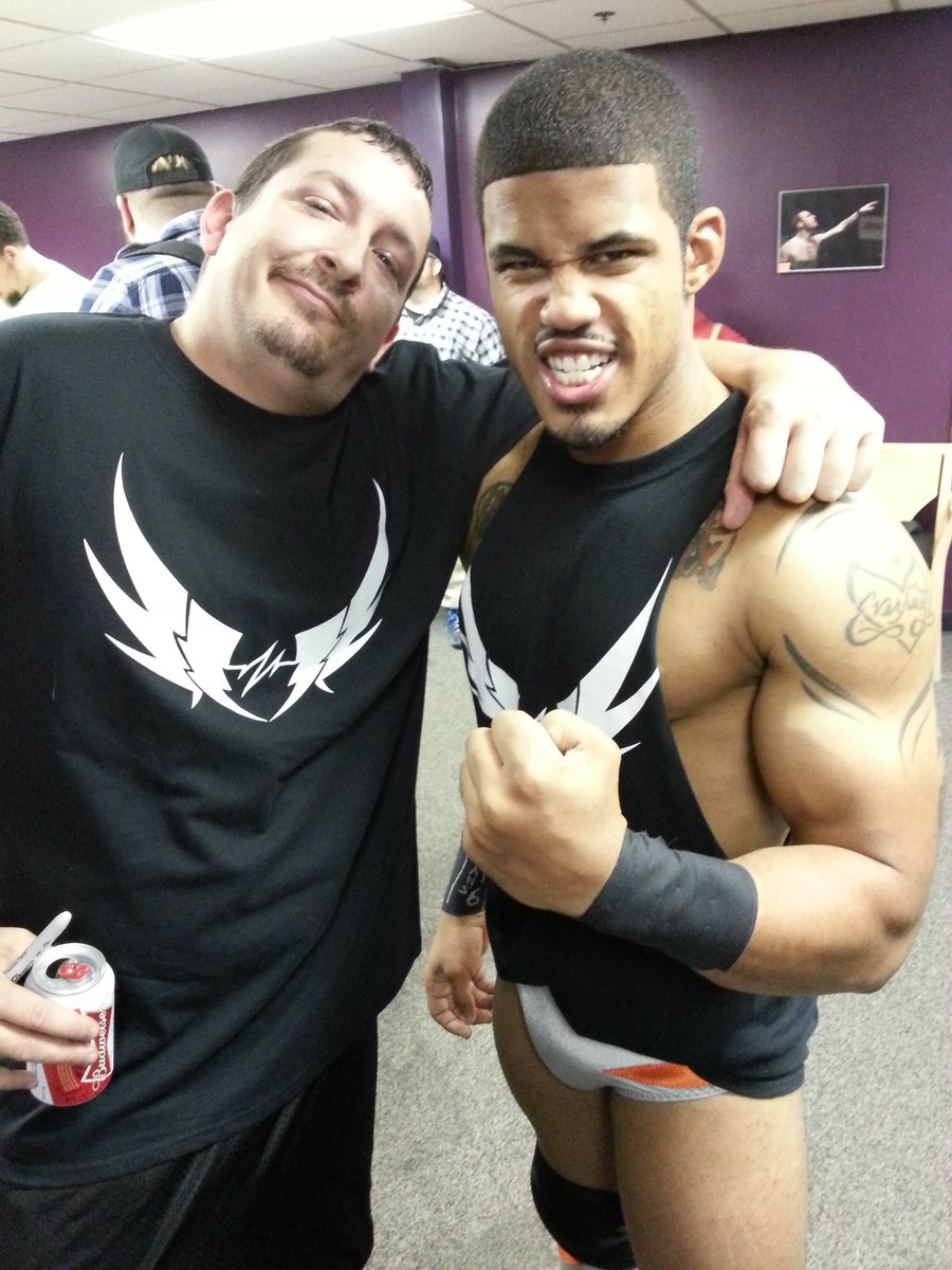MeatGrabber's tweet photo. @WesLee_WWE Told u that u was the Shit from Day 1 https://t.co/QuSmCn1uJo