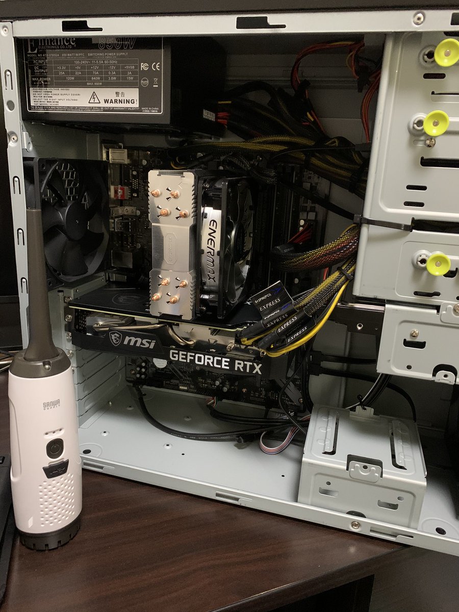 Omcact777 V Twitter 今日はpcのメンテナンス日 O O 掃除のお供はサンワサプライのエアダスター ゲーミングpc サンワサプライ