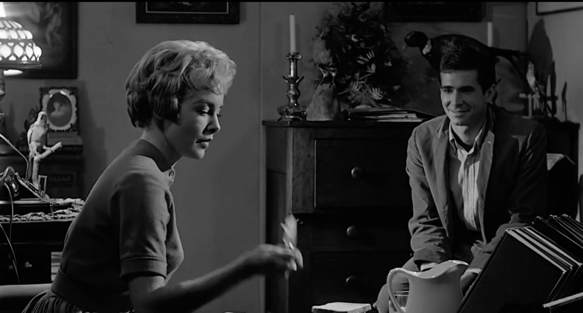 The ultimate trans headcanon? Marion Crane from Psycho. Here's a thread of bullshit because I haven't seen the movie in awhile.