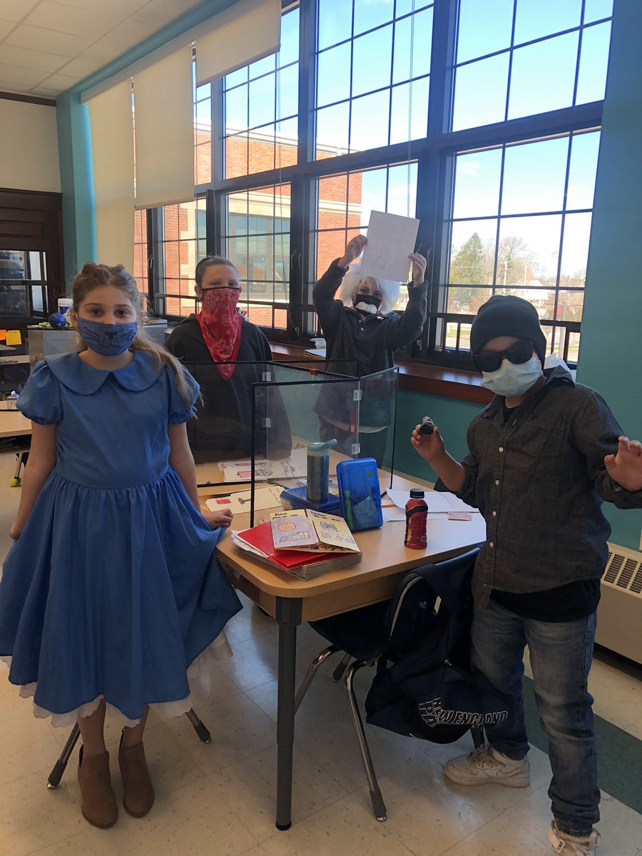 Loved to see the great costumes and hear the amazing presentations. So proud of all their hard work! ❤️