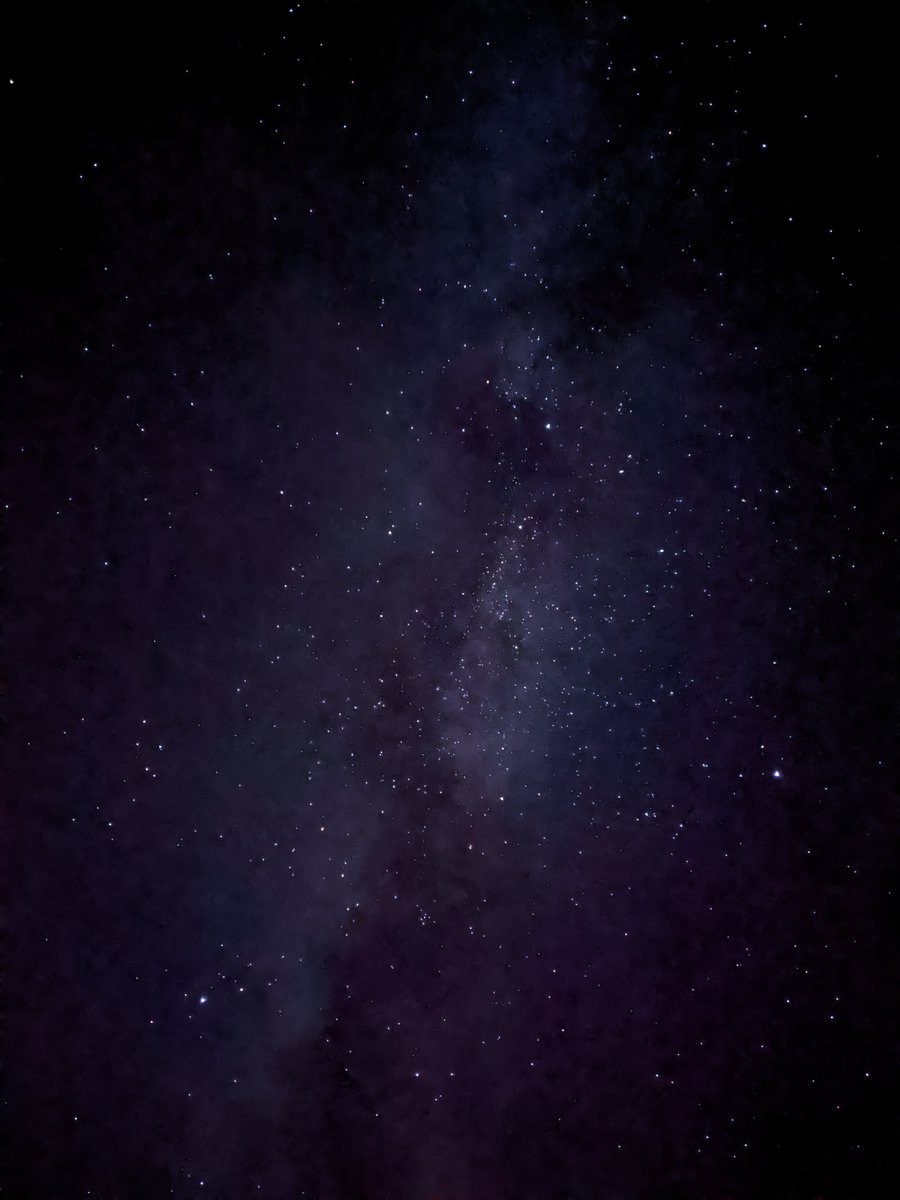 Canada has one of the best dark sky preserves just like Torrance Ontario.
And indeed great night sight camera from Google Pixel.🙂
#darksky #DarkSkyPreserve #Muskoka #Canada #torrance #astronomy #InternationalDarkSkyWeek #pixel3 #Google