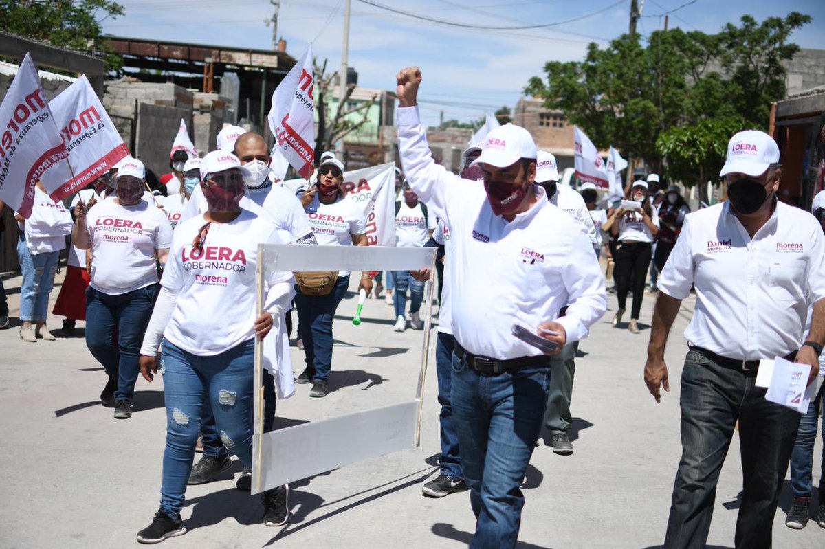 JuanCLoera_'s tweet photo. Hoy durante mis recorridos me acompañaron diversos medios de comunicación.
Les agradezco su compañía y el apoyo, aprovecho para recordar que estamos privilegiando la libertad de expresión y una sana competencia electoral.
Hoy hablamos de cómo llegará la transformación a Chihuahua https://t.co/9qKRszEGKQ