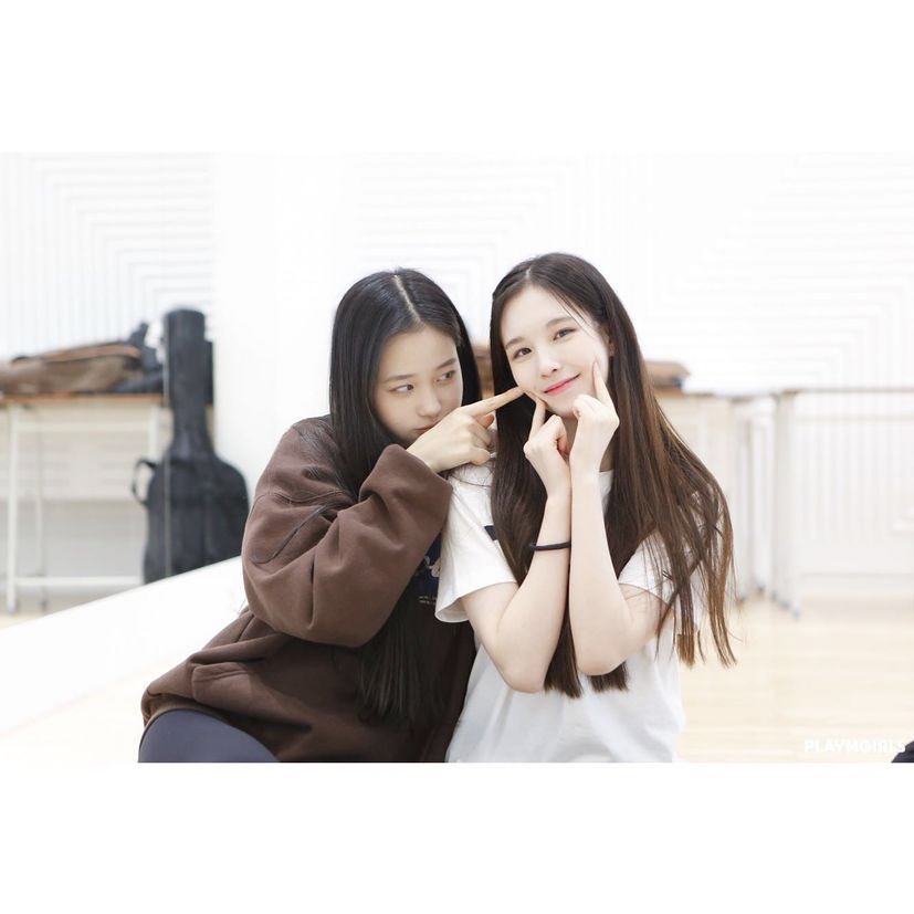 every jaehee photo on instagram: playm girls ver (solo + non group) #Weeekly  #LeeJaehee  #이재희