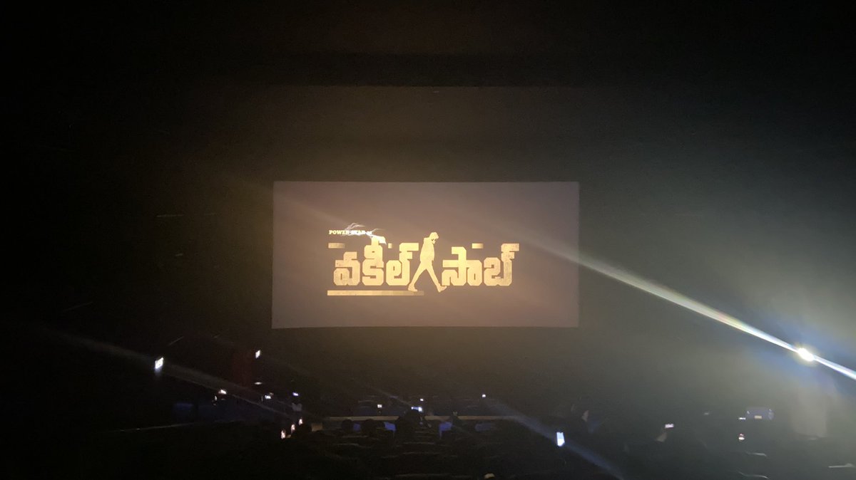 DVarma38's tweet photo. #VakeelSaab Showtime...!!!

#VakeelSaabManiaAllOver
#VakeelSaabFestivalBegins
#VakeelSaab #VakeelSaabFromToday
#DirectorDVarma #DirectorSaab https://t.co/658Y3Z1qP4