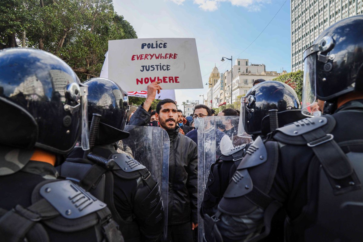 TheCeSSRA's tweet image. #Tunisia #CollectiveActions

Since the beginning of 2021, Tunisia has witnessed a series of decentralized protests that have been recurrent nearly daily. 
⬇️
1/8