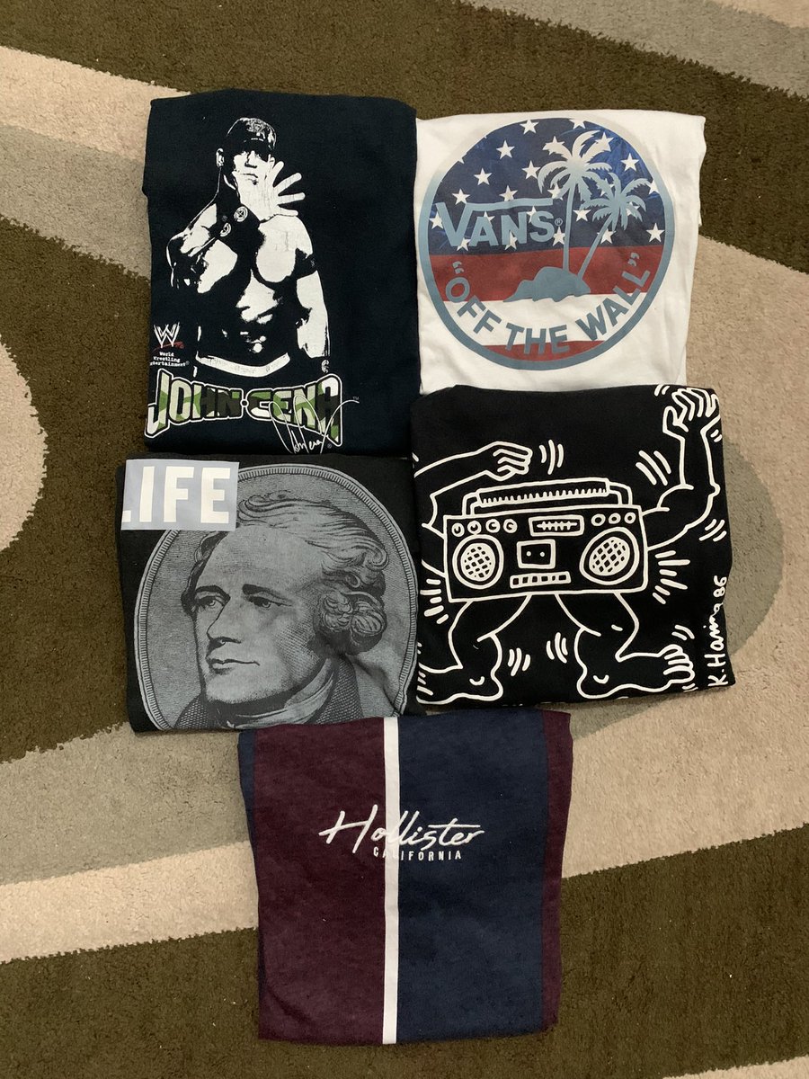 idhm__'s tweet photo. hi assalamualaikum saya nak buat thread baju yang nak dijual item preloved/bundle condition masih lawa. saya akan sertakan pit labuh (saiz) berserta harga 🙆🏻‍♂️ https://t.co/BtbHWJFb06