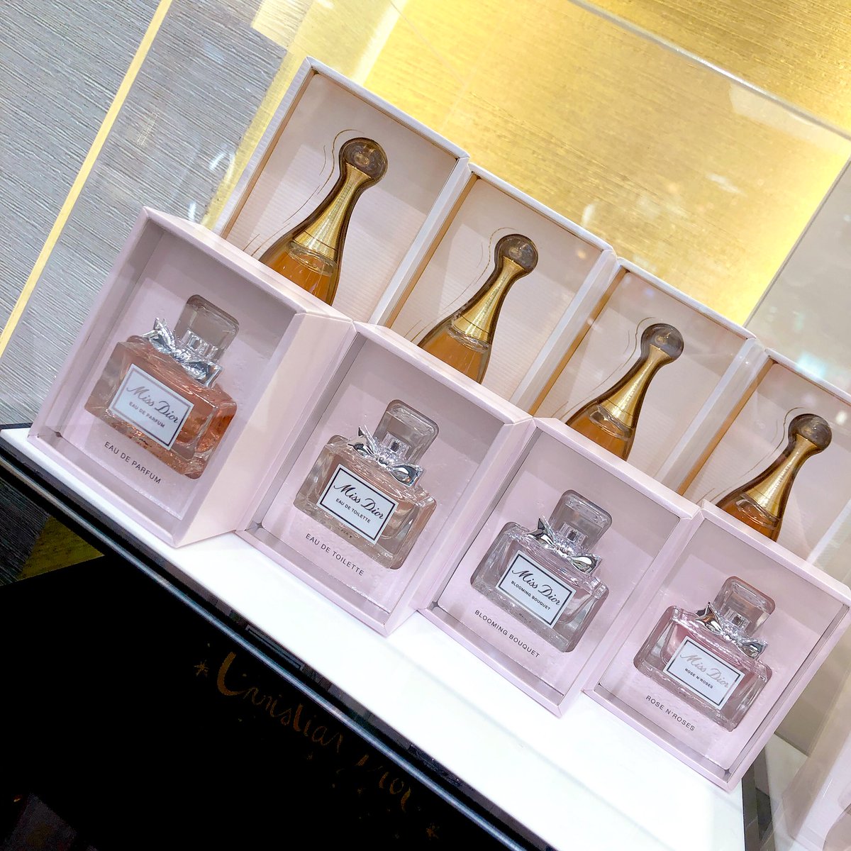 名入れ無料】 Diorのミニボトルの香水セット - 香水
