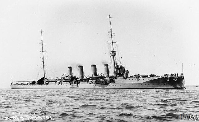 The Light Cruiser was a very lightly armoured but quick warship often used for scouting & patrol duties. By 1909 they also sported a similar but lighter armoured belt to the Armoured Cruiser. (HMS Bristol pictured)