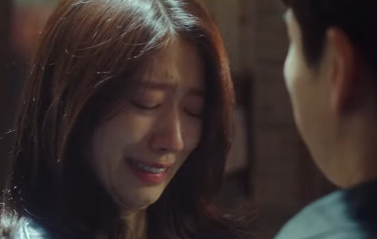 As the miserable lover about to be parted from her one and only love.   #ParkShinHye  #SisyphusTheMyth