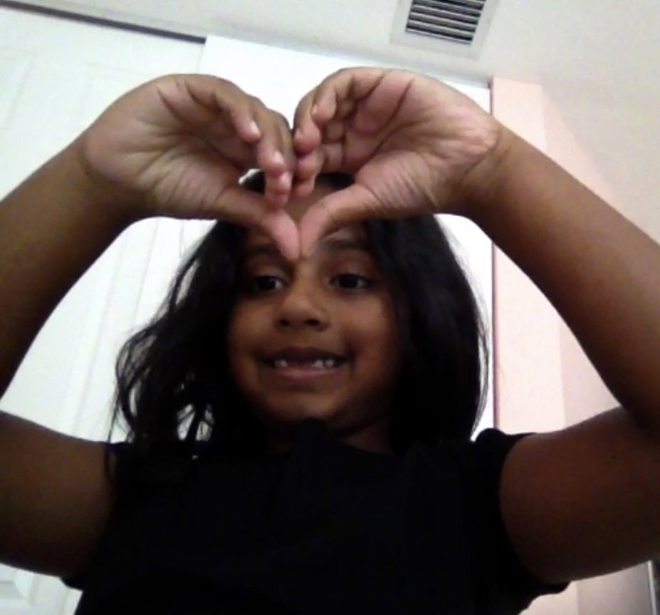 tinalovestay's tweet image. @taylornation13 @taylorswift13 this is the face of someone who just realized that they are going to get to listen to fifteen (taylor’s version) while being fifteen! heart hands forever! 💛💛#FearlessTaylorsVersionTONIGHT #FearlessTaylorsVersion