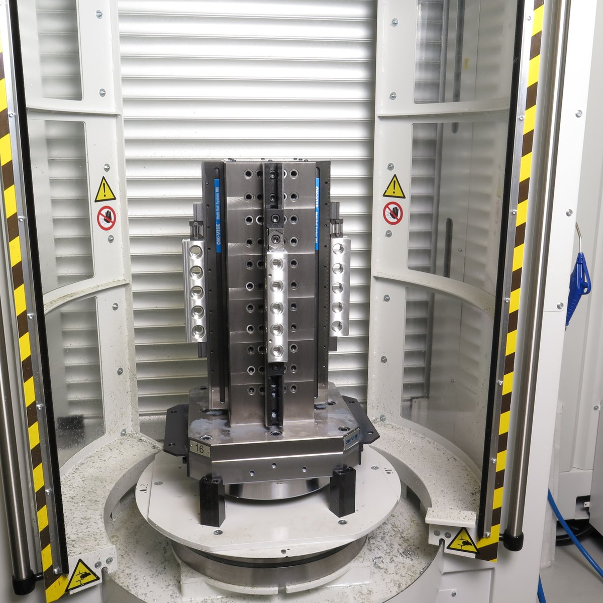 OK-VISE’s Mult-Rail works brilliantly as a flexible general-purpose work-holding when utilised in vertical machining centres. #okvise #workholding #cncmachining