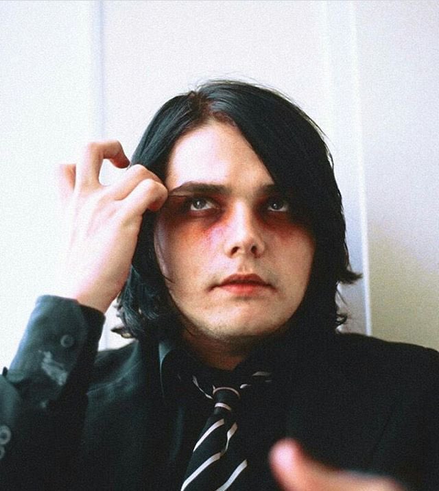 Happy birthday to the love of my life & inspiration for everything i do, mr gerard way 