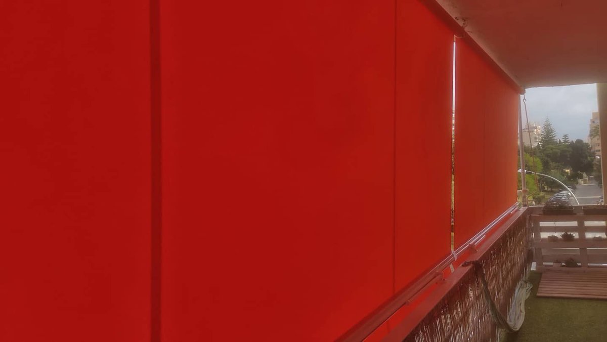 Trabajos @luzycolormalaga 
Toldos estor o de balcón.
#Málaga #Torremolinos #costadelsol #andalucia #toldos #awning #awnings  #toldo #proteccionsolar #sunprotection #sunblock #hogar #decoracion #deco #sol #sun #calor #homedecor #terraza #sombra #fresh #primavera #FelizViernes