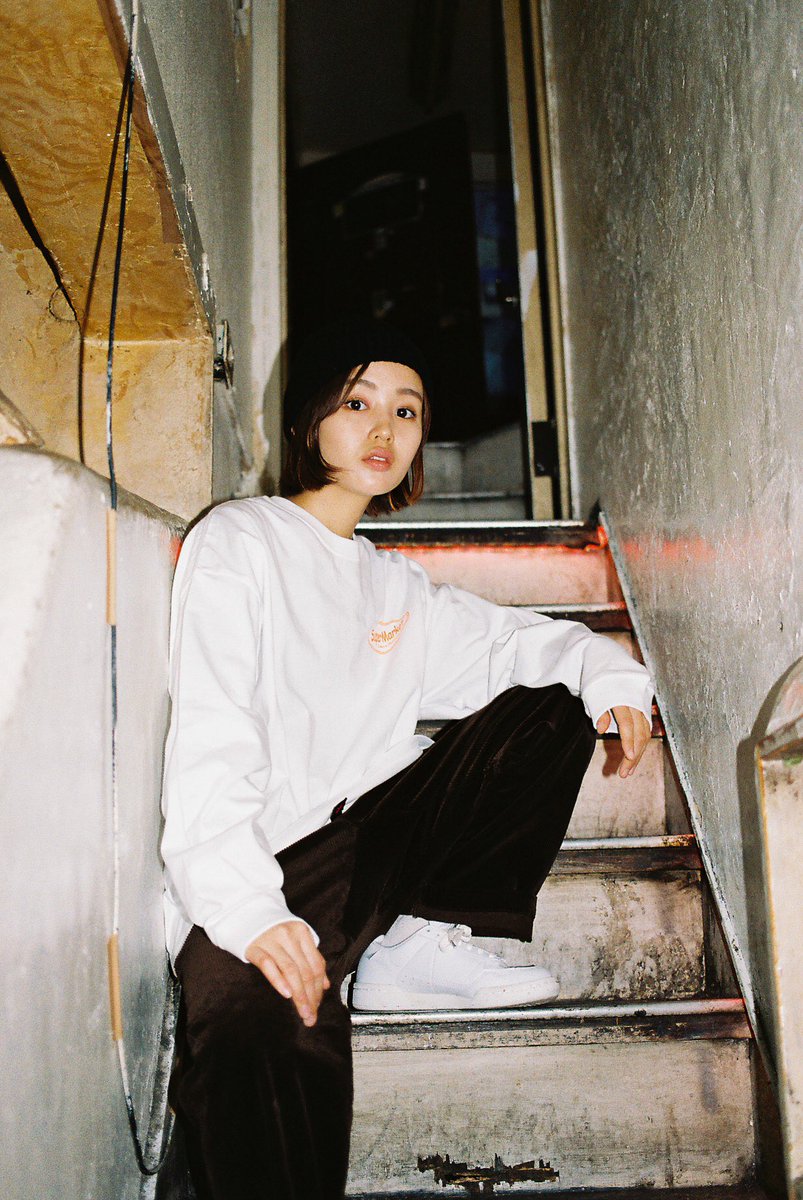 藤原さくら Staff 本日4 9 金 Sakura Fujiwara Live 21 Supermarket 東京公演 グッズ販売時間のお知らせ 先行販売14 30 16 30 開場中 終演後 場内ロビーにて販売を開始いたしました 是非お立ち寄りください 当日のチケットをお持ちの方のみご