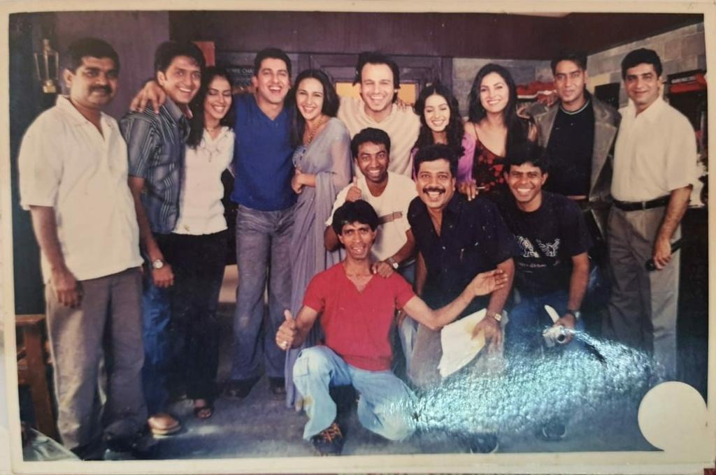 AmritaRao's tweet photo. Woo #Masti Anniversary today ! !  Remembering my director Indrakumar ji,  producer Ashok Thackeria ji &amp; All the MaSti Gang  with loads of lOve 😘💕 https://t.co/WOxfgb4vUa