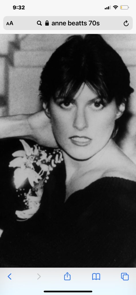 The unforgettable and irreplaceable Anne Beatts ... Your wicked wit, your tender heart, your Easter ham. 💔you’re gone, my beloved friend. 
#AnneBeatts