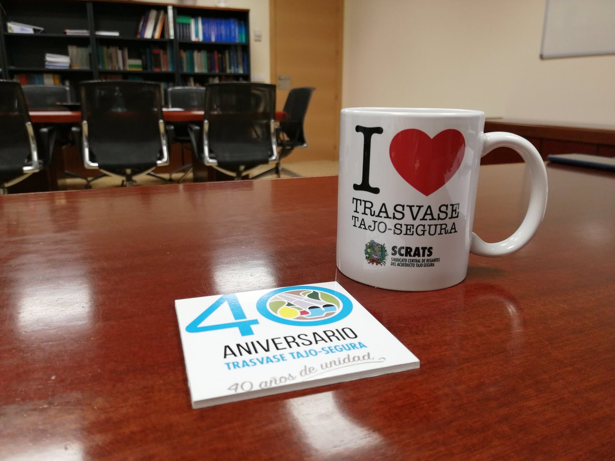s_delga's tweet photo. Empezando con fuerza el día de trabajo.
#eltrasvasenosetoca
@scrats_regantes @RM_Agua https://t.co/4OHruQMoof
