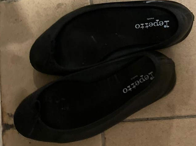 收山前分享 16  眼見之前的作品好似不太受歡迎 看來都沒有人愛看了😂  不過來雙我的最愛之一吧 這雙真的不得了, 這個牌子意想不到地舒服 聞好聞 插好插 射好射 一個字:棒!!!! 愛死這雙了 必射之<a href="/tag/%E5%8E%9F%E5%91%B3"class="tags"><span>#原味</span></a><a href="/tag/%E6%81%8B%E8%B6%B3"class="tags"><span>#恋足</span></a><a href="/tag/cumshoes"class="tags"><span>#cumshoes</span></a><a href="/tag/%E6%89%AB%E6%A5%BC"class="tags"><span>#扫楼</span></a><a href="/tag/%E6%89%93%E8%83%B6"class="tags"><span>#打胶</span></a><a href="/tag/%E5%B0%84%E9%9E%8B"class="tags"><span>#射鞋</span></a><a href="/tag/%E5%B0%84%E5%B9%B3%E5%BA%95%E9%9E%8B"class="tags"><span>#射平底鞋</span></a><a href="/tag/cumflats"class="tags"><span>#cumflats</span></a>