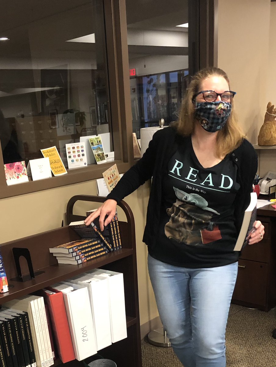FCAHS_Library's tweet photo. I am super excited about my #librarychic look for today! #Grogu #ThisIsTheWay #psla #lovemylibrary https://t.co/4SI4FbMzM6