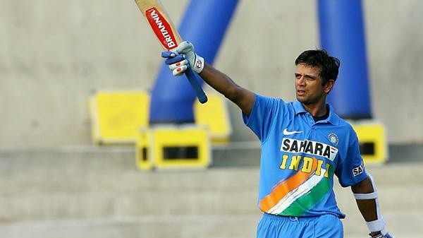 nikhil_smp's tweet photo. Some Rahul Dravid good performances #RahulDravid #cred https://t.co/5IQbL68lpJ