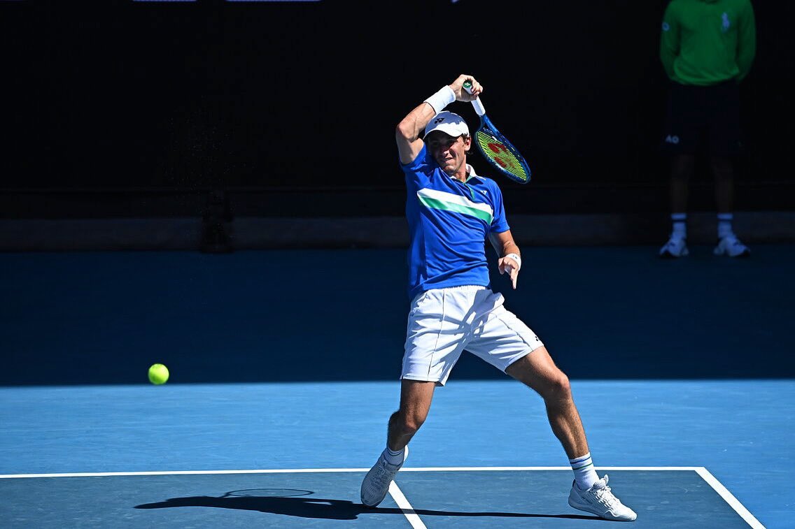 RSPronos3's tweet photo. Bet tennis #ATPMarbella 🎾🇪🇸
On part sur @CasperRuud98 face à @alcarazcarlos03 👊🏼
Beau match en perspective cet après-midi, match à 17h30 🕔⚠️
Du soutien la Team ? 🔁❤️
#TeamParieur #RSPronos #unibet https://t.co/G78LeB8KpO