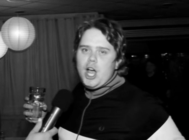 ung man hälsar hem till sin mor britt-marie (ca 1947)