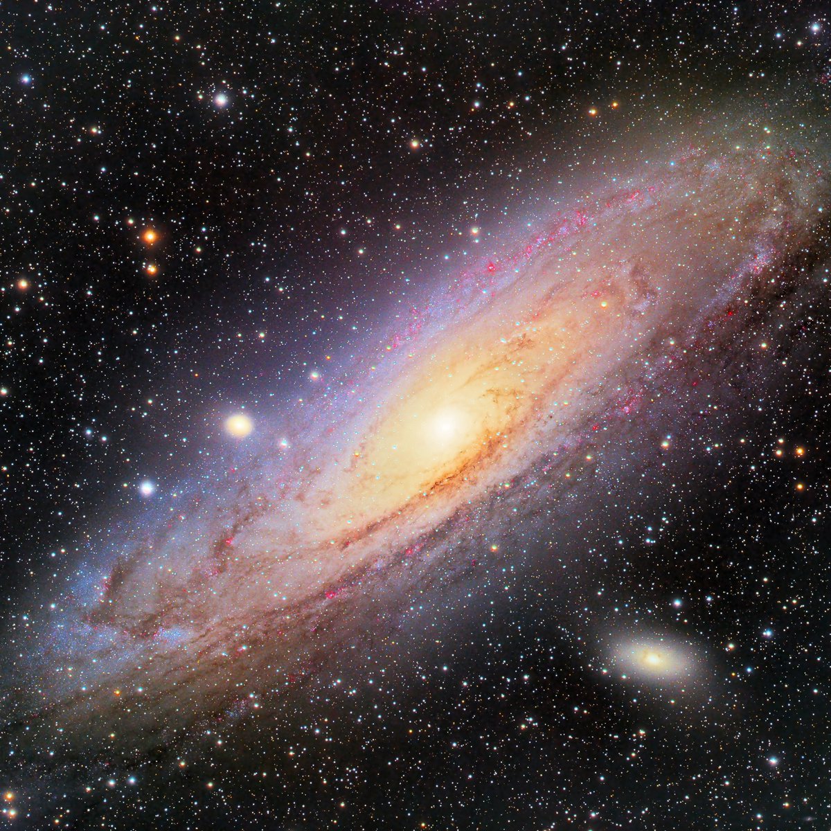 Macs0647-jd галактика.