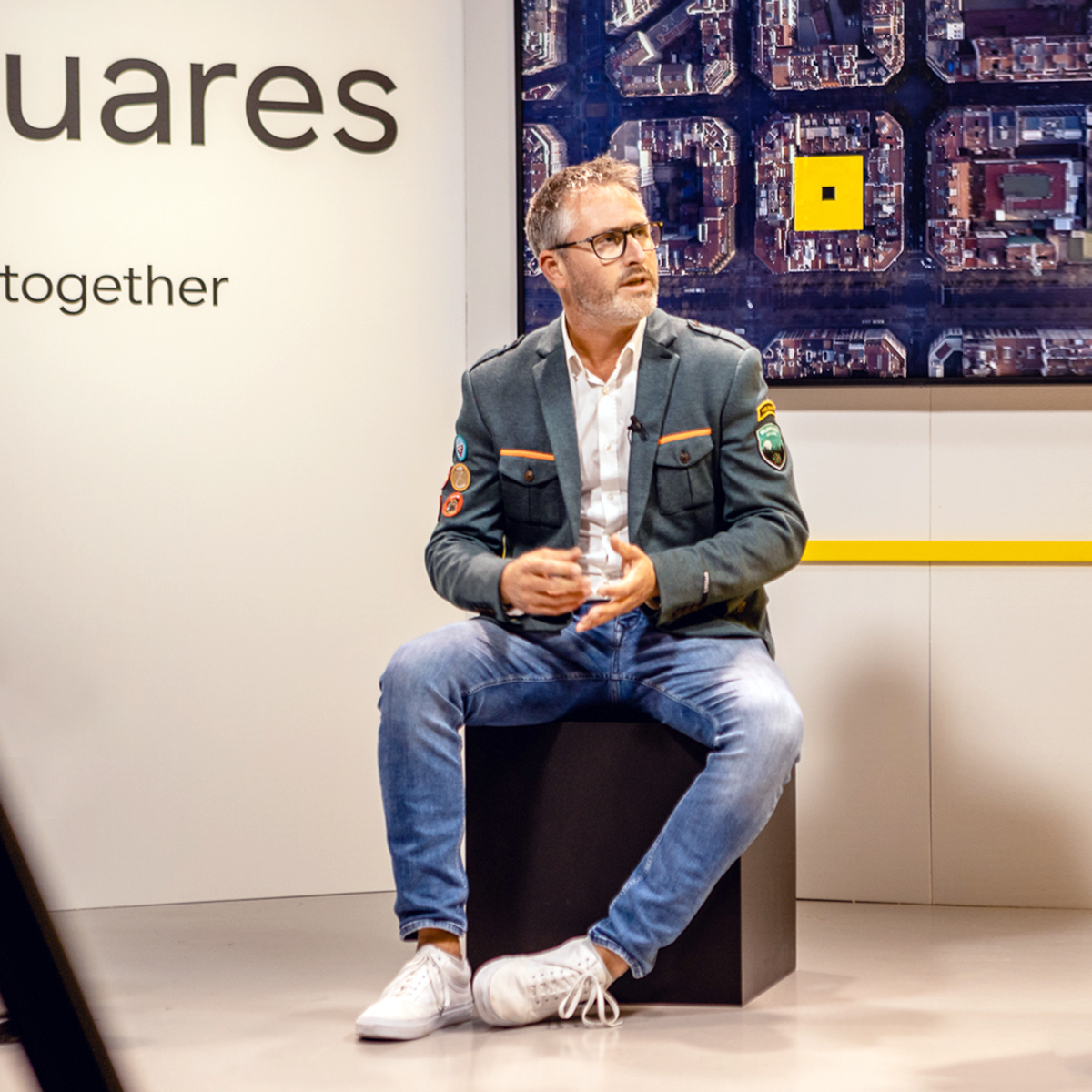 💁‍♂️ 🖥️ Martijn over Squares:

Squares is het digitale ontmoetingsplein voor evenementen en andere online ontmoetingen. Waar je als organisatie evenementen op kunt houden, shows kunt hosten en elkaar kunt ontmoeten


📰 Lees het artikel op beeldr.nl/nieuws