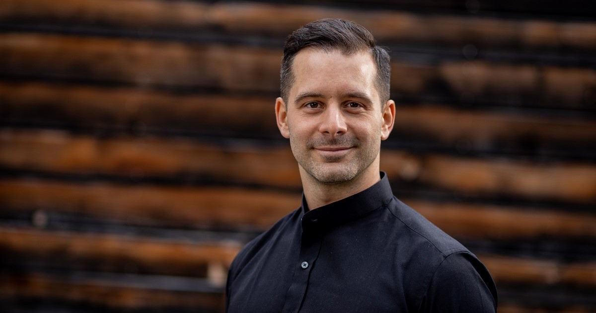 P4B_Online's tweet photo. Essentieller leben: Sinnvoll und glücklich zum Ziel. #Minimalist Cédric Waldburger verrät, wie es gelingen kann: https://t.co/UReyCNfHtD

#Zeitmanagement #Minimalismus https://t.co/I6tSKa7Wg9
