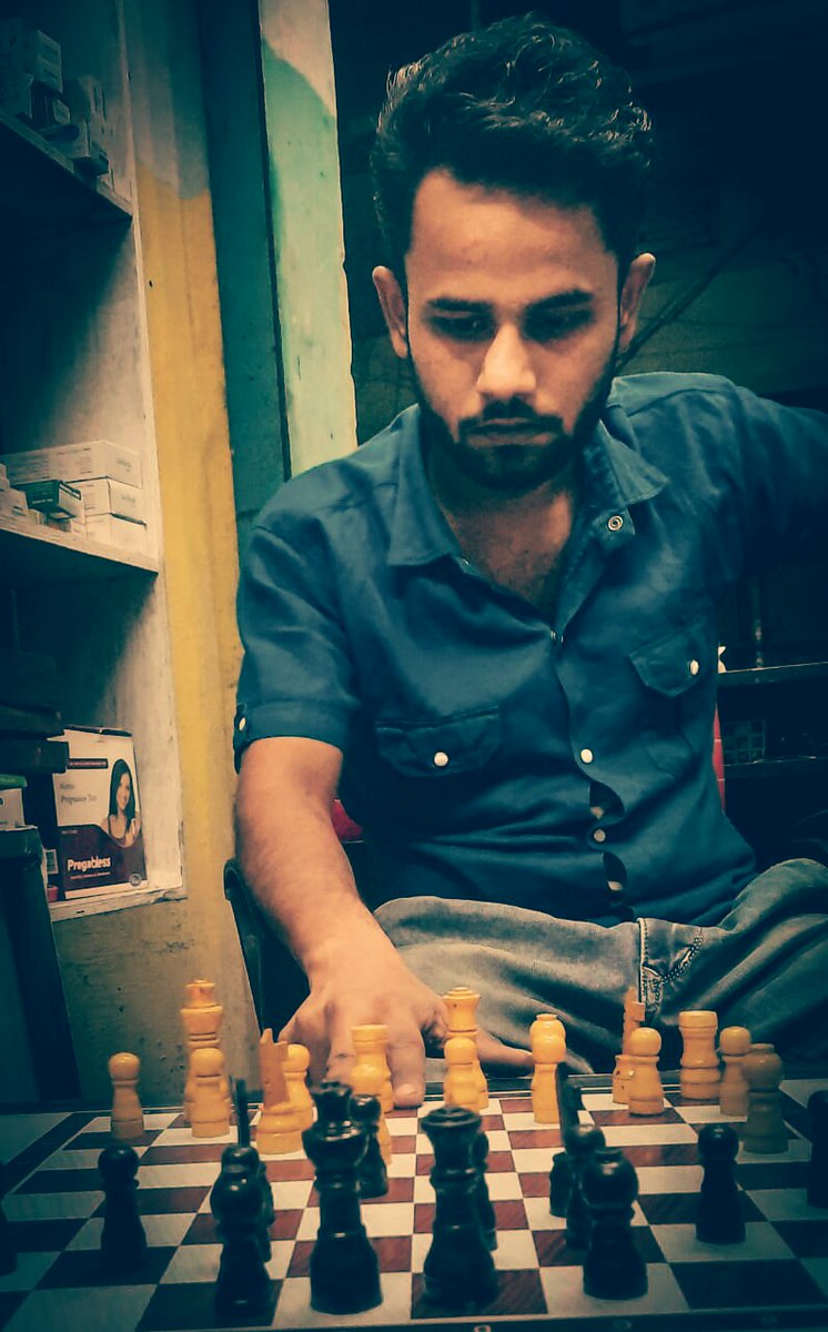 ZehedM's tweet photo. उसने  जीत  की  ख्वाहिश  की ।
और   हम   बाज़ी   हार   गये ।।

                     नाज़िर मुरादाबादी

@SukhanwarS @snehal4676 @Wowil1  @Anu_Shree01   @AkhlaqueSahir @MerajNaqvii @rida_abbaas @kasakk7 @vczz https://t.co/QEOsBBVSiA