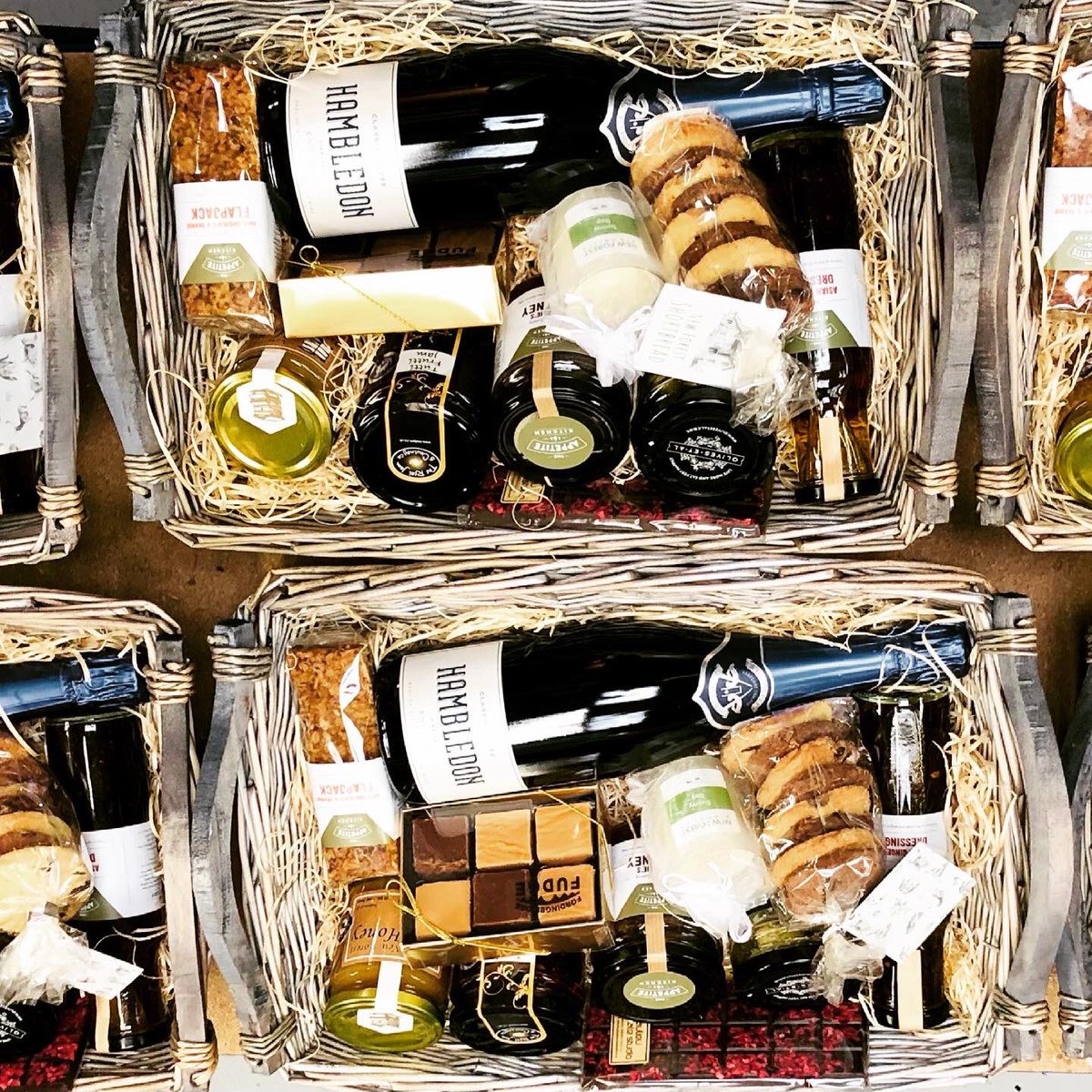 New Forest Hamper Co (@nfhampercompany) on Twitter photo Even busier this week preparing beautiful โwelcomeโ hampers. Wouldnโt you love to find one of these in your holiday cottage upon arrival! #welcomehamper #holidayhamper #holidaycottage #newforestholidays #newforest <a href="/Hambledonwine/">Hambledon Vineyard</a> <a href="/HampshireFare/">Hampshire Fare</a> <a href="/NewForestMarque/">New Forest Marque</a> <a href="/LymoTweetUp/">#LymoTweetUp ๐</a> Even busier this week preparing beautiful โwelcomeโ hampers. Wouldnโt you love to find one of these in your holiday cottage upon arrival! #welcomehamper #holidayhamper #holidaycottage #newforestholidays #newforest <a href="/Hambledonwine/">Hambledon Vineyard</a> <a href="/HampshireFare/">Hampshire Fare</a> <a href="/NewForestMarque/">New Forest Marque</a> <a href="/LymoTweetUp/">#LymoTweetUp ๐</a>