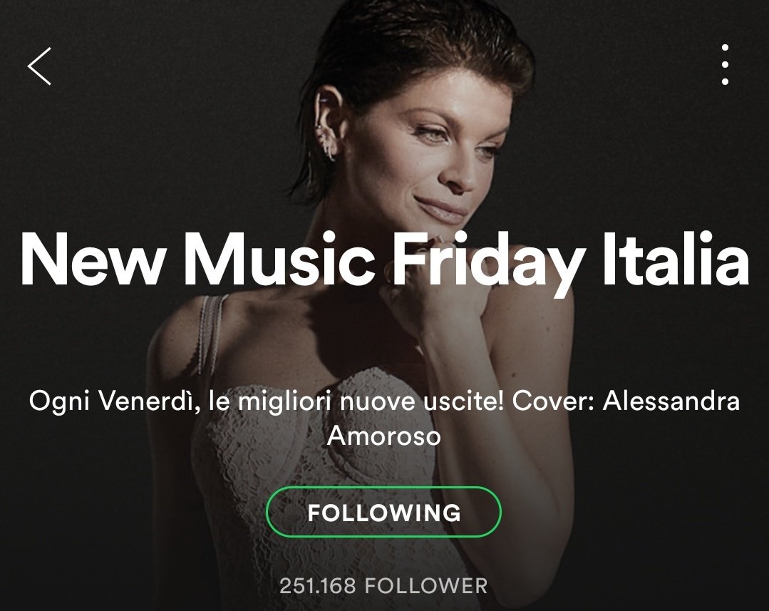 TakeaSmile19's tweet image. Buongiornissimo 😎🔥
#piuma #sorrisogrande