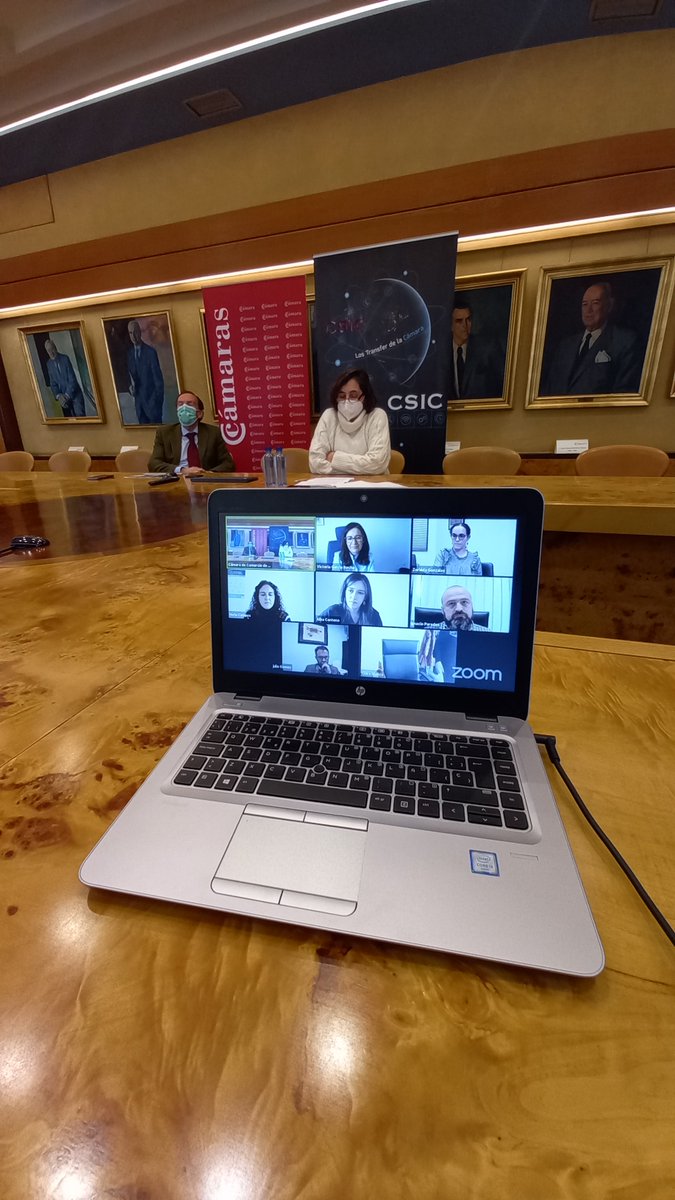 CSICasturias's tweet photo. Os dejamos las imágenes del transfer de ayer. "GRAFENO avances reales y futuro innovador". Queremos agradeceros el haber estado con nosotros. 
Lo podéis volver a ver en:⬇️
https://t.co/iGLH3yOqKg

@CamaraOviedo @CSIC @incarCSIC @Avanzare_gr @QurvTech @graphenea @SCTAsturias https://t.co/5uagF2If8d