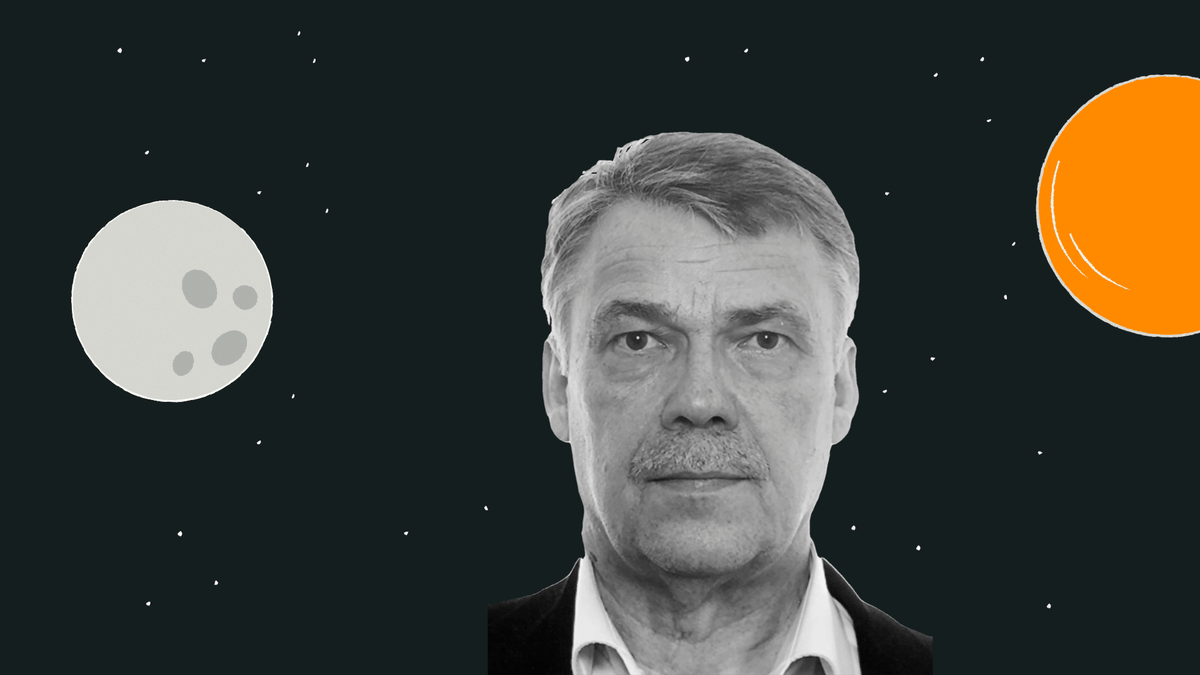 Maailmankuvaleh's tweet photo. Uusi jakso kuunneltavissa nyt!
Tyhmiä kysymyksiä maailmasta -podcastin kolmannessa jaksossa kysymme,  onko Suomi #luokkayhteiskunta. Saako luokkayhteiskunnasta ylipäätään puhua? Vastaamassa professori Harri Melin. https://t.co/8DyHW030mv #eriarvoisuus #yhteiskunta #tasaarvo https://t.co/ENoxM2yFFG