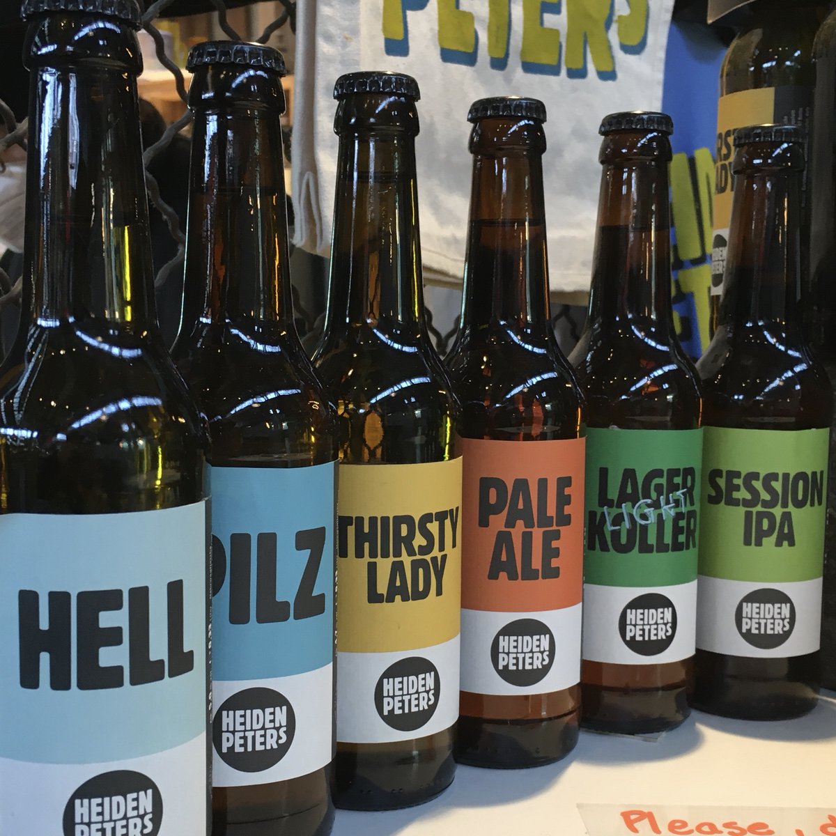 FRIDAY! our BAR is open today/tomorrow 12:00 – 18:00 !

so enjoy some fresh FASSBIER with KIEZLITER and some fine yummy groceries from MARKTHALLE or grab some delicious lunch sandwich at MARKTLOKAL Restaurant.  
have a great sunny weekend! 

#craftbeer #berlin #kreuzberg #Germany