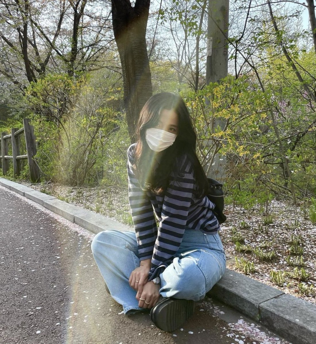 jisoosjpg's tweet photo. https://t.co/XItelwjmO8