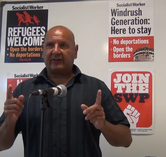 Leftwant2bRight's tweet photo. Here's the Gateshead #twafa #MikeHartman - Teesside red #YunusBakhsh #SWP communist Claiming the Tories & the police are taking away their rights to protest. The key word is "Their" right, No-one else's. But let's face it, Yunus & his cronies know about the Public Order Act 1986. https://t.co/EG8cS1STKi