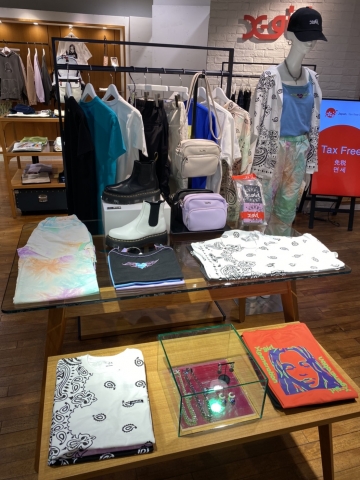 ラフォーレ原宿 4f エックスガール ハラジュク X Girl Newアイテム 皆さんこんにちは X Girl原宿店のみくです 本日ご紹介するのは こちらになります 今週発売の新アイテムです 中でも私がオススメするのは バンダナセッ T Co Kfovsomtns ラフォーレ原宿 4f エックスガール ハラジュク X Girl Newアイテム 皆さんこんにちは X Girl原宿店のみくです 本日ご紹介するのは こちらになります 今週発売の新アイテムです 中でも私がオススメするのは バンダナセッ T Co Kfovsomtns