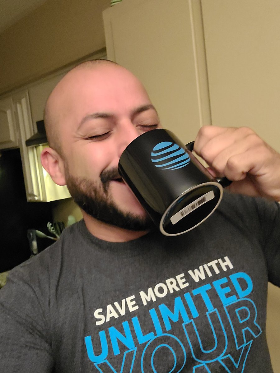 immichaelj's tweet photo. Starting off my Friday morning with a cup of joe!
#STATENation #Proud2bYoung #ATTSpirit #ATTPride #ATT #coffeeblack https://t.co/GeNnPgst7k