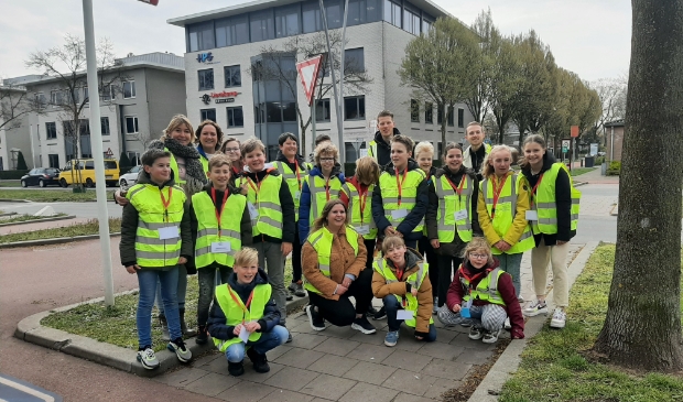 Leerlingen en studenten observeren 'berucht' kruispunt - ..