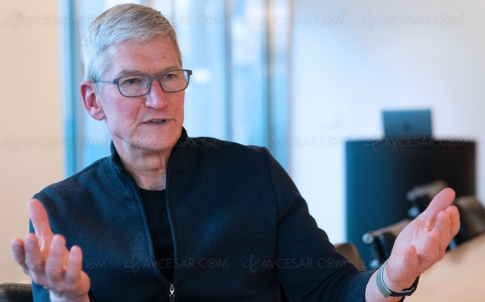 Avcesar's tweet photo. Tim Cook PDG d’Apple : « de meilleures conversations avec la réalité augmentée » #apple @Apple #RV #VR #Bloomberg #casque #AppleGlass #News #technologie #LarganPrecision #8K https://t.co/hVRl0qZG3O https://t.co/G4YdfpT3zt