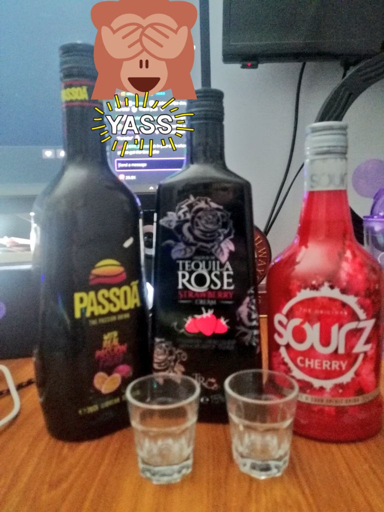 Glasgowkiss90's tweet photo. So it's time......every
£10 donation or
1000 bits or
5 subs
I take a shot. I know I am going to regret this 😂
#thecollective #twitch #girlgamer #pc #cosplay #pc #horror #twitchaffiliate #drunk #shots #letsgo #imalightweight https://t.co/2ok9WharIV