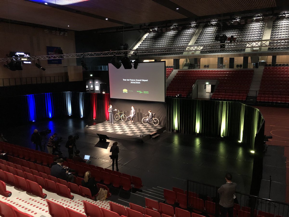 peterblange tweet media