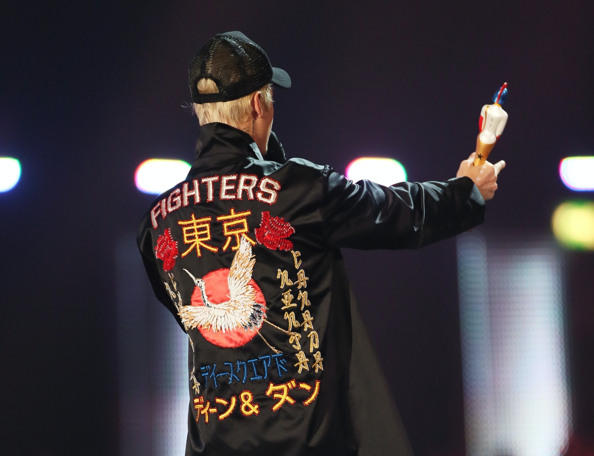 تويتر フロントロウ編集部 على تويتر ジャスティン ビーバー名言集 日本語を勉強したいと思ってるんだよね いくつか言葉を知っているんだけど 僕 なかなか上手なんだよ 日本大好き お疲れ様でした おはようございます ジャスティン