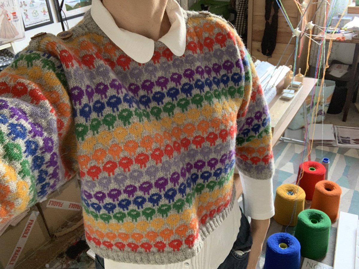 This is my Rainbow Sheep jumper which will soon be available to purchase on my website! 🌈🐑 It is made from 100% pure Shetland wool in these gorgeous, vibrant jewel tones, all by @jamiesonsofshetland with adorable decorative sheep buttons by Katrinkles from @ysolda 🧶❤️